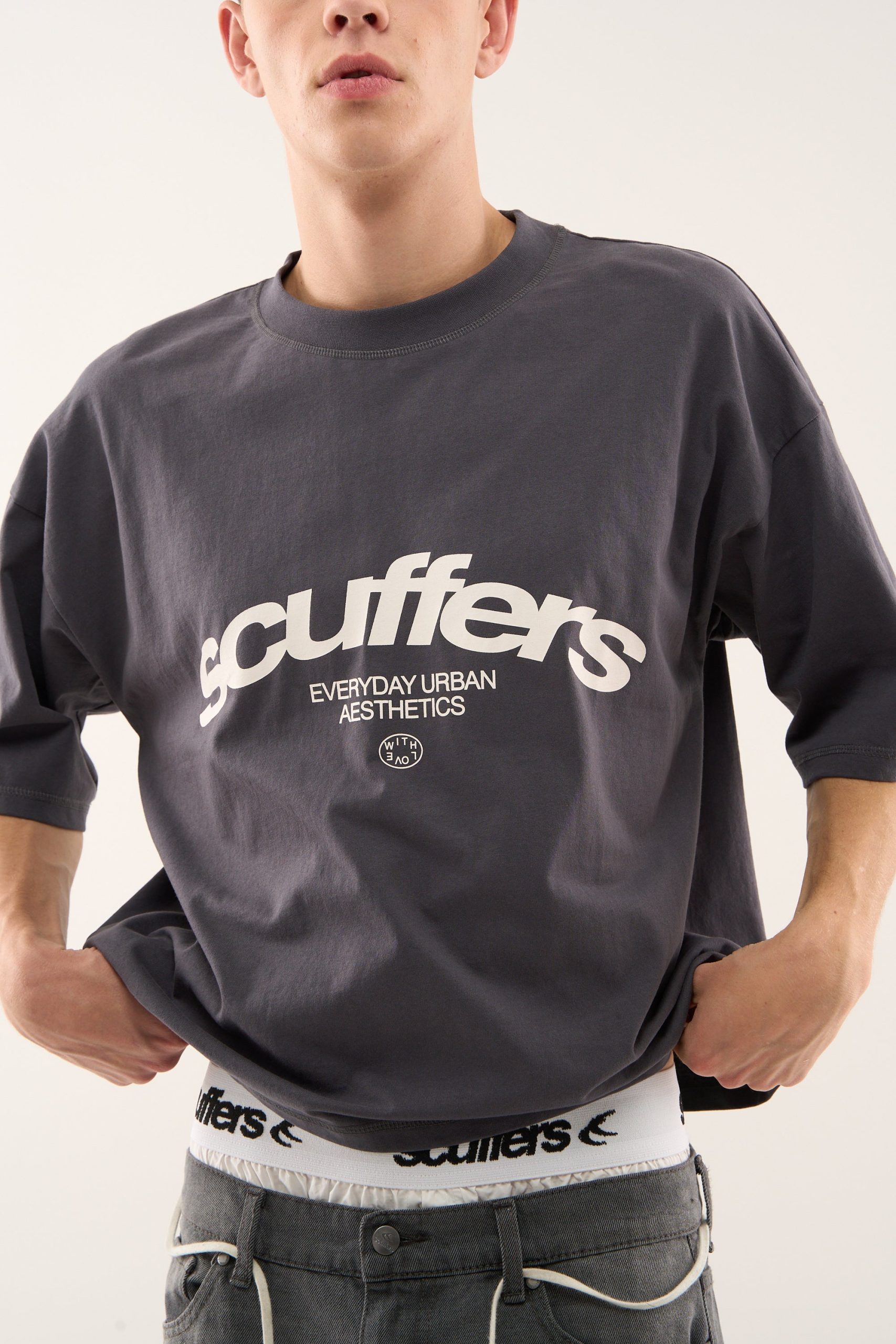 Icon Navy T-shirt - Image 5