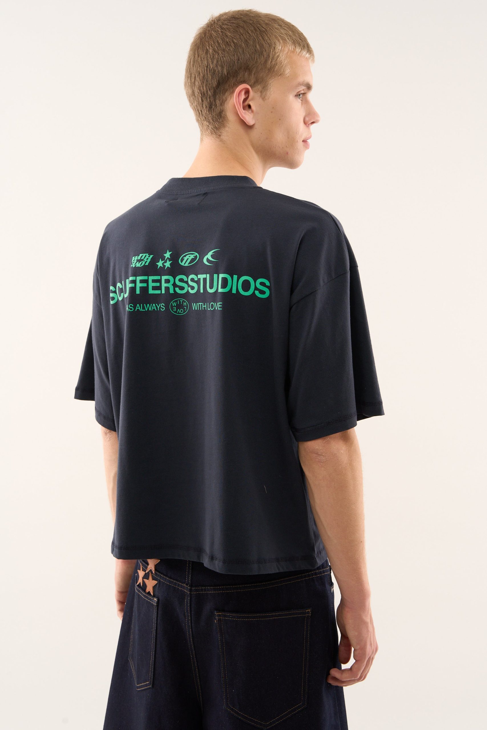 Iconic Dark Grey T-shirt - Image 2