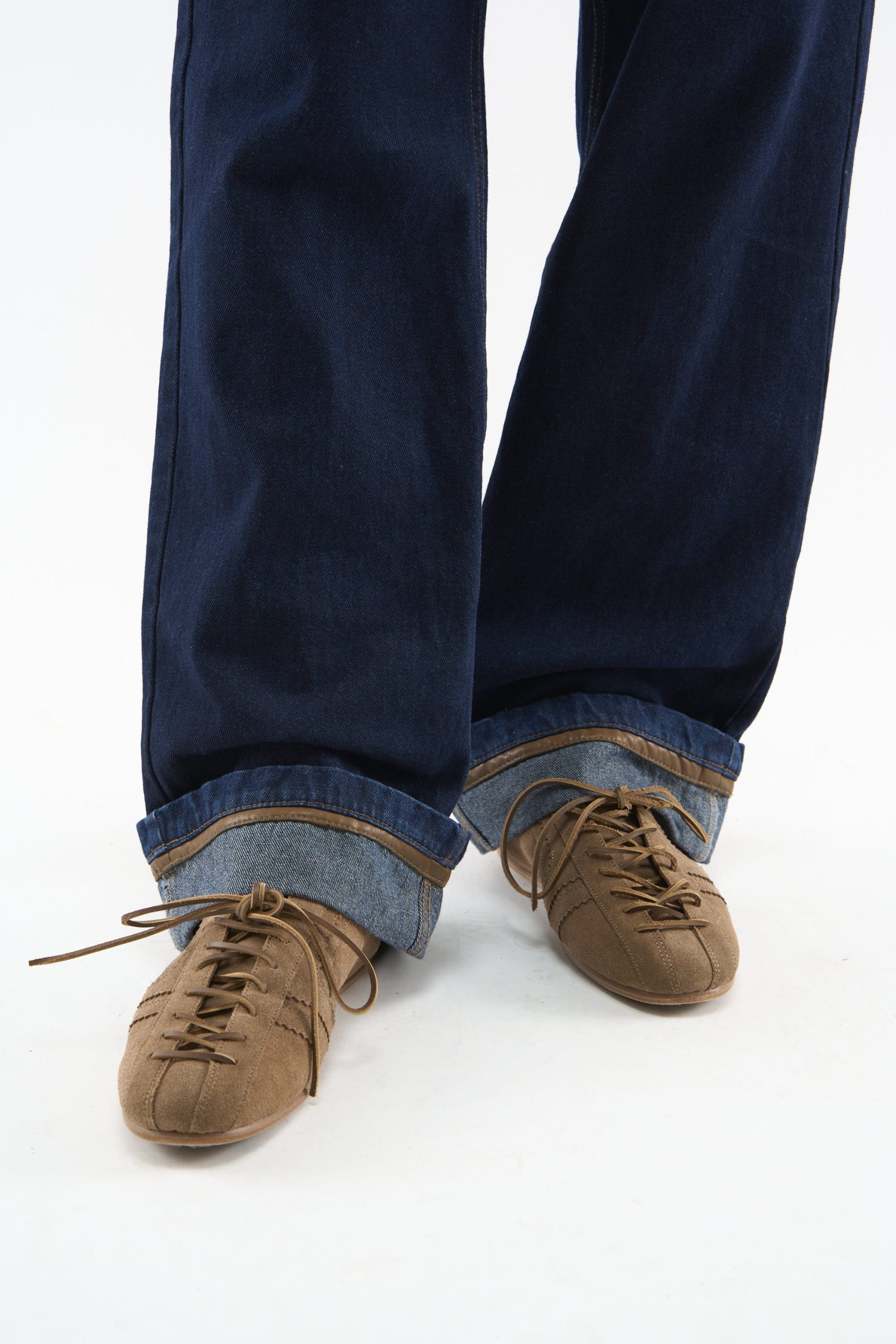 Iconic Suede Brown Shoes - Image 8