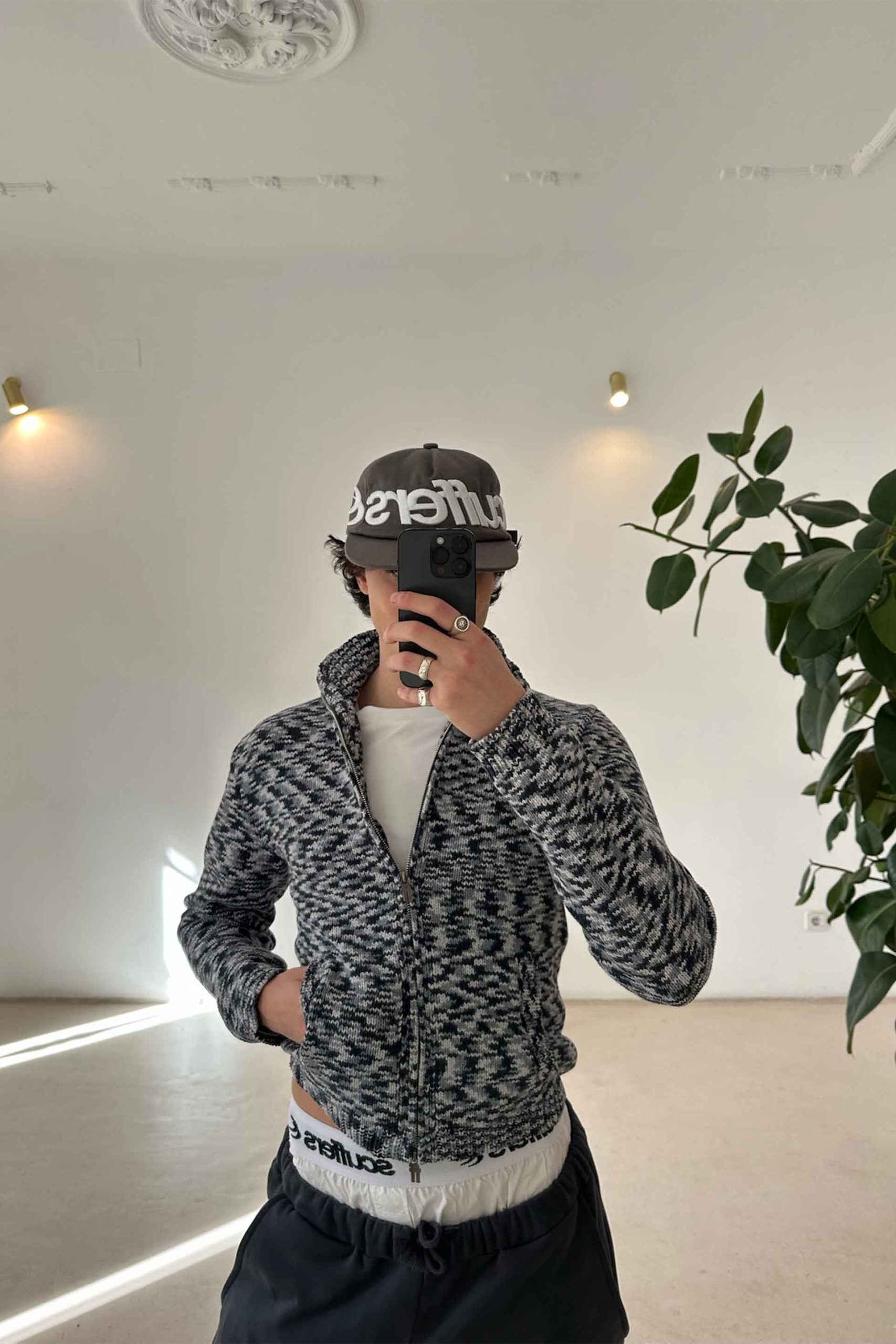 Icon Grey Cap - Image 4