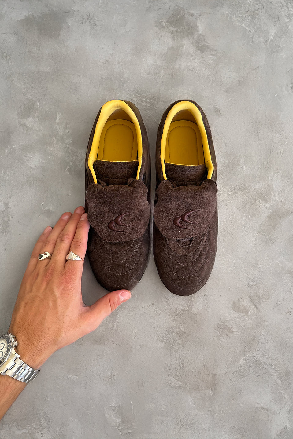 Iconic Suede Brown Sneaker - Image 8